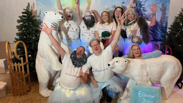 Die schönsten Schnappschüsse unserer zweiten Show-Prunksitzung am Samstag Die schönsten Schnappschüsse unserer zweiten Show-Prunksitzung am Samstag