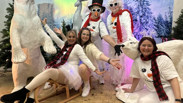 Die schönsten Schnappschüsse unserer ersten Show-Prunksitzung am Freitag Die schönsten Schnappschüsse unserer ersten Show-Prunksitzung am Freitag