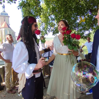 Die Hochzeitsglocken läuten für Ann-Kathrin und Marco
