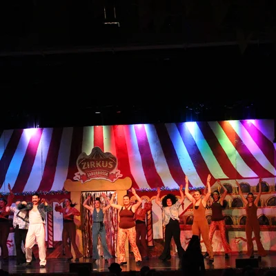 Fulminantes Finale der Show-Prunksitzungen mit Fire & Ice