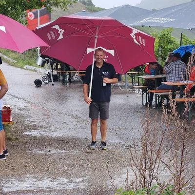 Weinausschank auf dem Zweifelberg